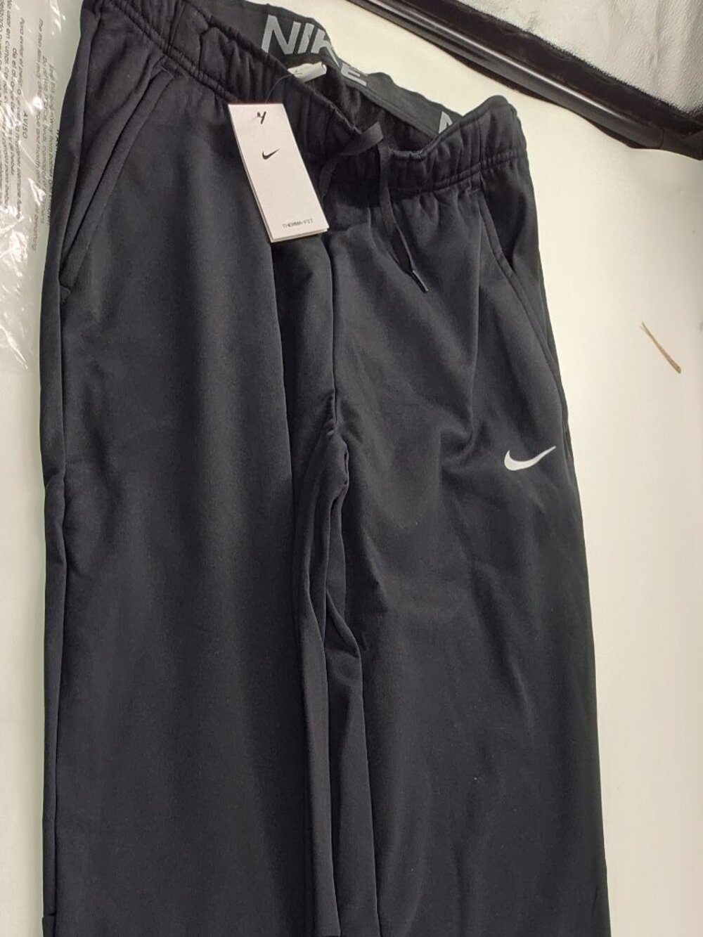Men's Nike Therma-Fit Work Out Pants (Sweats)Black Size L             P#638@CMK